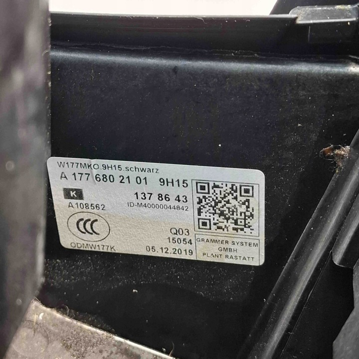 ACCOUDOIR MERCEDES-BENZ A (W177) A1776901100 28448042 1.3L 120KW 2020