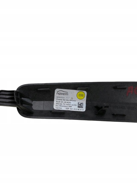 MOULURE DÉCORATIVE FLANC AVANT DROITS PORTES AUDI Q5 (FY) 80A867410 2023