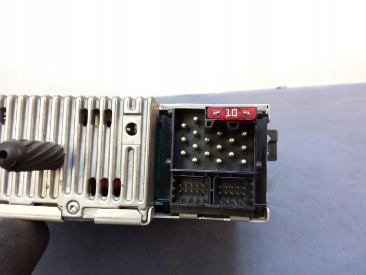 BMW 3 E46 RADIO AUTORADIO CD 6916047