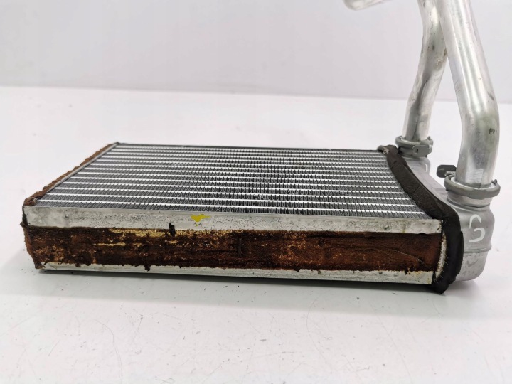 AUDI A4 S4 B6 8E 8H 2002 RADIATEUR RÉCHAUFFEURS