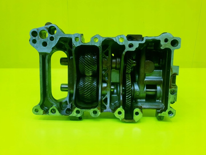 POMPE HUILES AUDI A4 B6 B7 A6 C5 2.0 FSI AWA 8045020508AT VÉRIFIÉE