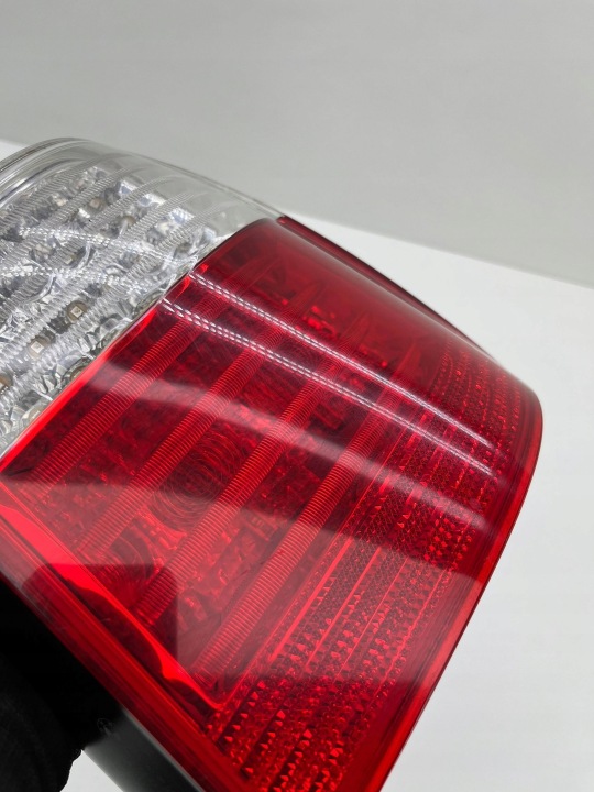 BMW 5 E61 DROITE PHARE ARRIÈRE DANS AILE LED 7177694