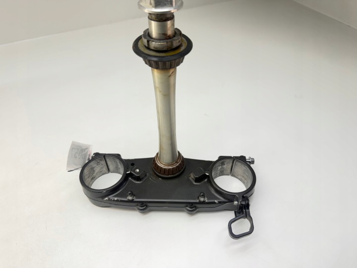 ÉTAGÈRE INFÉRIEURE FOURCHETTE YAMAHA YZ-F 450 18-22 R