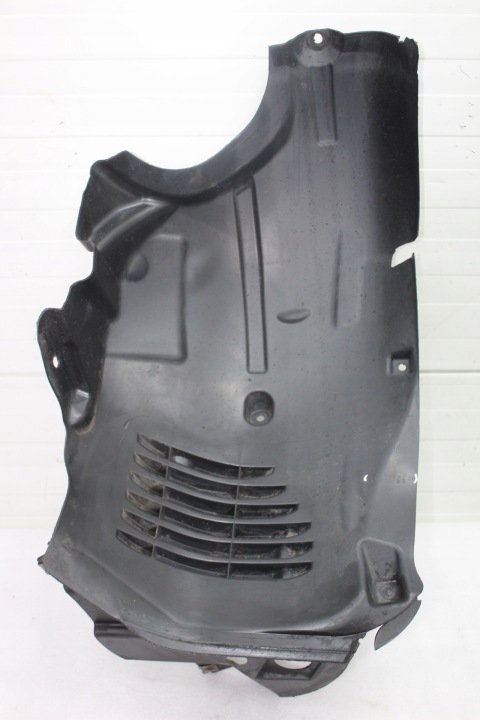 SS MERCEDES W212 212 LIFT PASSAGE DE ROUE AVANT DROIT