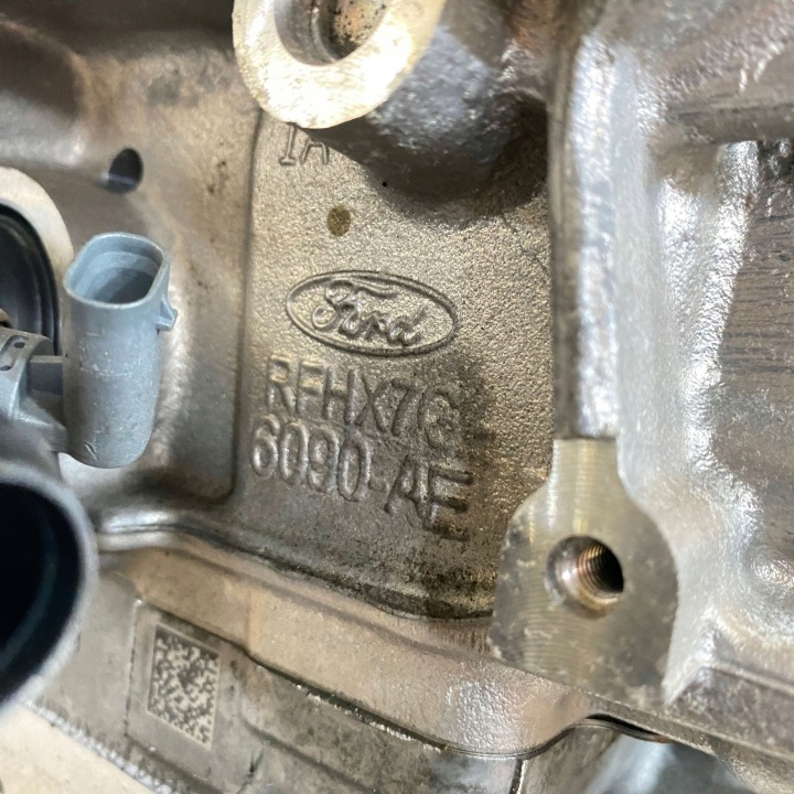 MOTEUR FORD BRONCO LX6G6007ACA