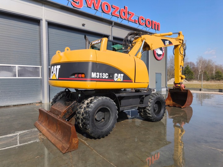 2005 CAT M313C