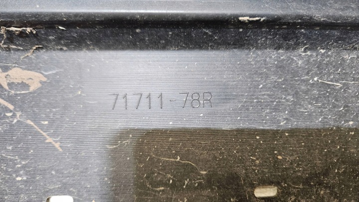 PARE-CHOCS AVANT AVANT SUZUKI JIMNY IV 4 71711-78R