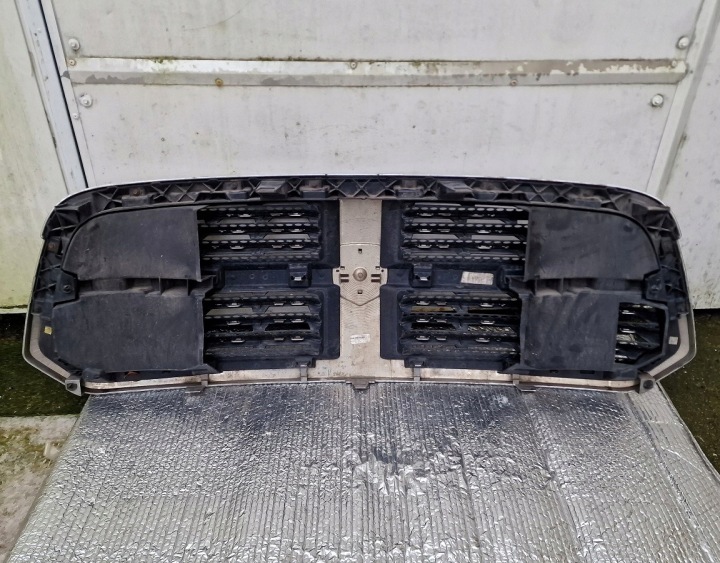 DODGE RAM 13DSAC0020 13-15 CALANDRE RADIATEUR GRILLE CHROME