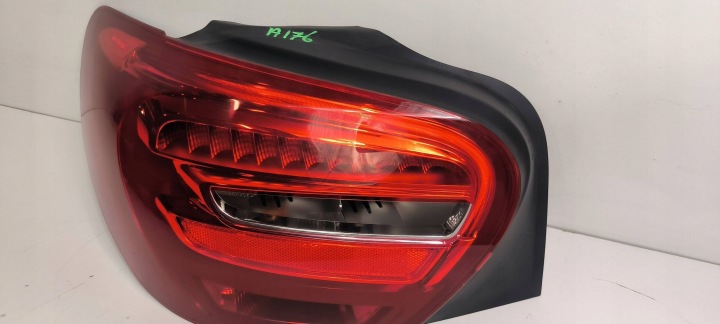 PHARE GAUCHE ARRIÈRE MERCEDES W176 LED A1769064300