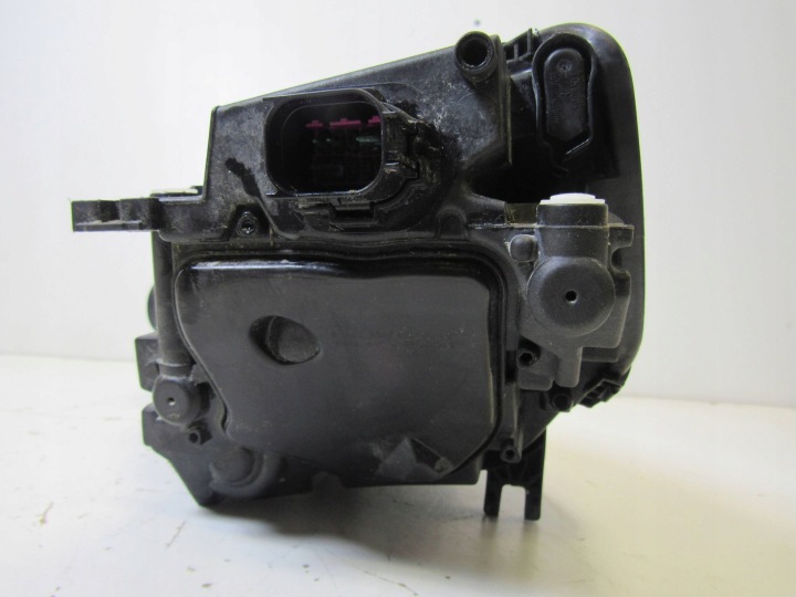AUDI A5 S5 8W CABRIO PHARE DROIT AVANT DROITE AVANT MATRIX USA 8W6941040B