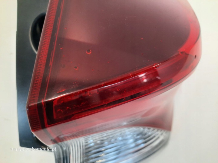 TOYOTA OE 02-353 PHARE ARRIÈRE LED