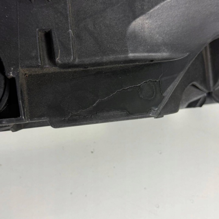 RENAULT CLIO IV CAPTUR I RENFORCEMENT AVANT PANNEAU AVANT SUPÉRIEUR SERRURE 113221