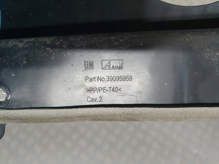 DOUBLURE DE PASSAGE DE ROUE OPEL INSIGNIA B EUROPE