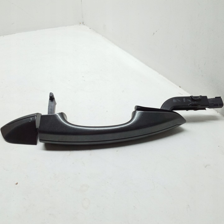 BOUCHON POIGNÉES EXTÉRIEURE DROITE EDGE 2092851 GS73-F218A14-AAXWAA