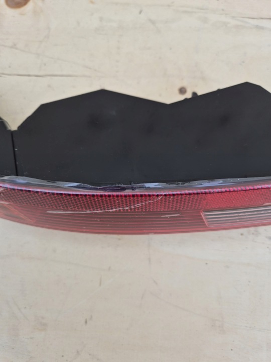 AUDI Q3 8U PHARE ARRIÈRE DROITE 8U0945096D ORIGINALE NEUF