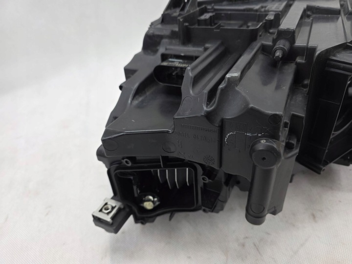 AUDI Q5 II 2 80A 2020+ PHARE AVANT DROITE COMPLET LED EUROPE 80A941034