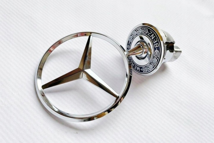 INSIGNE VOITURES MERCEDES-BENZ A (W169) A2048170616 1.6L GASOLINE 70KW