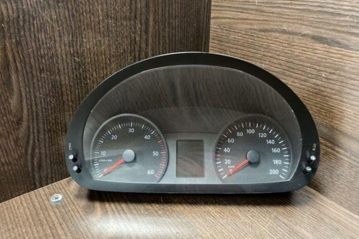 COMPTEUR VW CRAFTER 30-50 FLATBED (2F_) 2E0920841S 2.5L DIESEL 100KW 2009