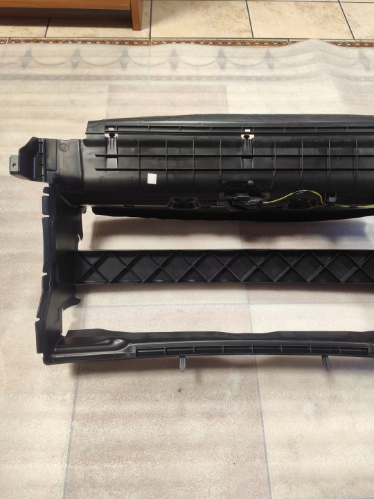 GRILLE D'AÉRATION AIR LAND ROVER DISCOVERY 2009-2016 NR FH22-01901AB