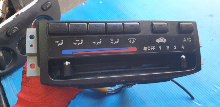 HONDA CIVIC VI PANNEAU COMMANDE FLUX D'AIR CONDUIT D'AIR CLIMATISATION S04-G0