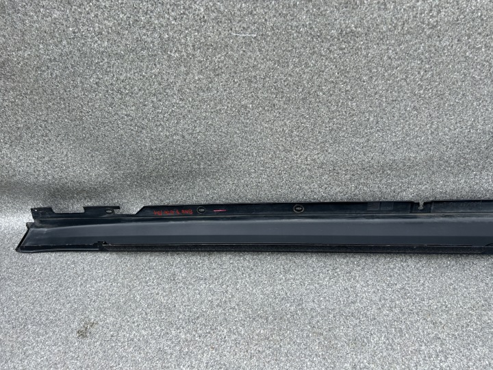 MOULURE SEUIL GAUCHE BMW G30 G31 7387337