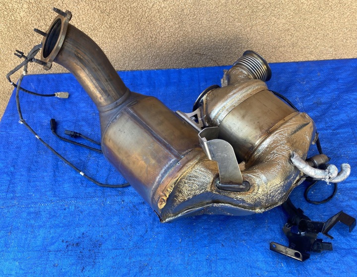 AUDI SQ7 4M 4.0 TDI FAP FAP CATALYSEUR CAPTEUR SONDE 85TYS KM ORIGINAL