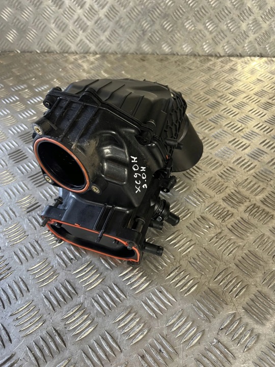 VOLVO XC90 2017 RÉSONATEUR CONDUIT D'AIR AIR 32222131