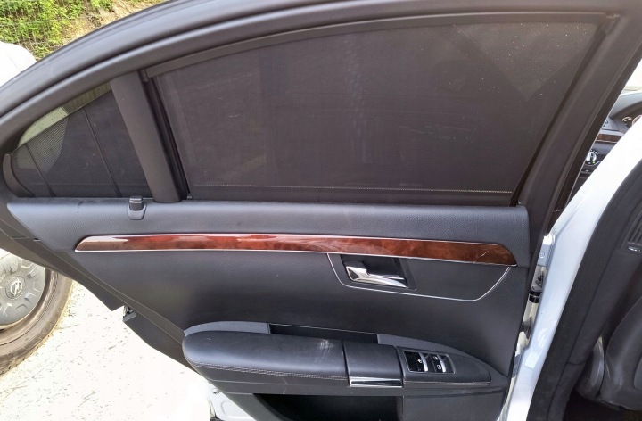 AILE GAUCHE AVANT GAUCHE AVANT PASSAGE DE ROUE MERCEDES W221 LIFT 775 775U