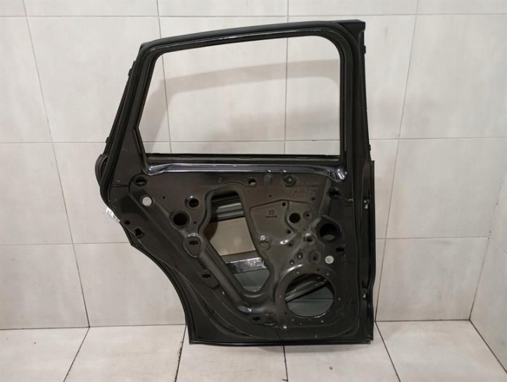 PORTES ARRIÈRE GAUCHE PORSCHE MACAN 95B 95B833311A PORTES ARRIÈRE GAUCHE