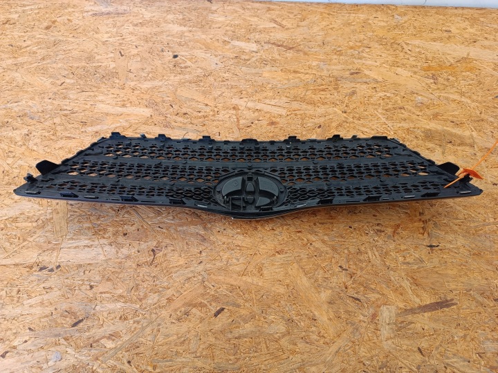 GRILLE GRILLE CALANDRE PARE-CHOCS AVANT 53114-02010 TOYOTA COROLLA E12