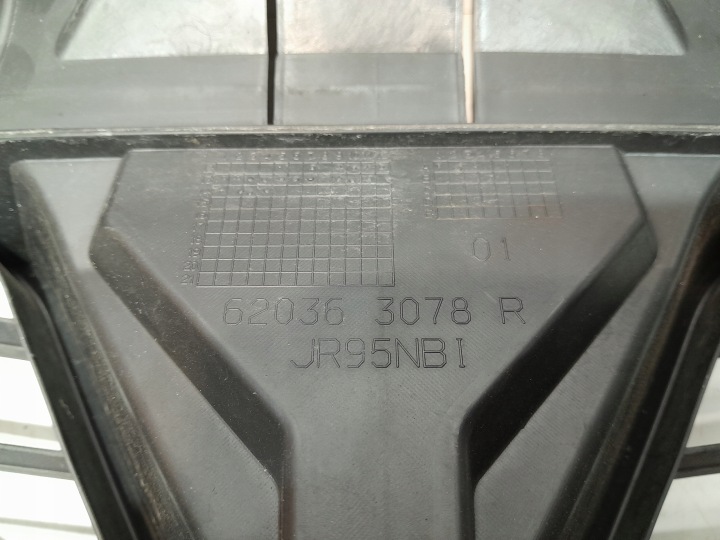 RENAULT SCENIC 3 III LIFT GRILLE CALANDRE RADIATEUR 620363078R 620783747R