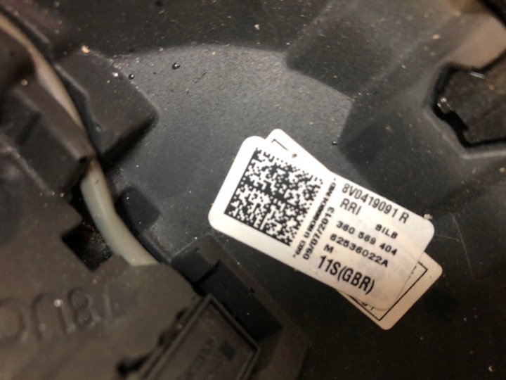 A3 8V Q3 8U S-LINE VOLANT SCIETA TROIS BRAS MULTI 8V0419091R