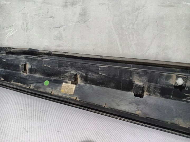 MOULURE PORTES AVANT AVANT DROITE VW T-ROC 2GA854940