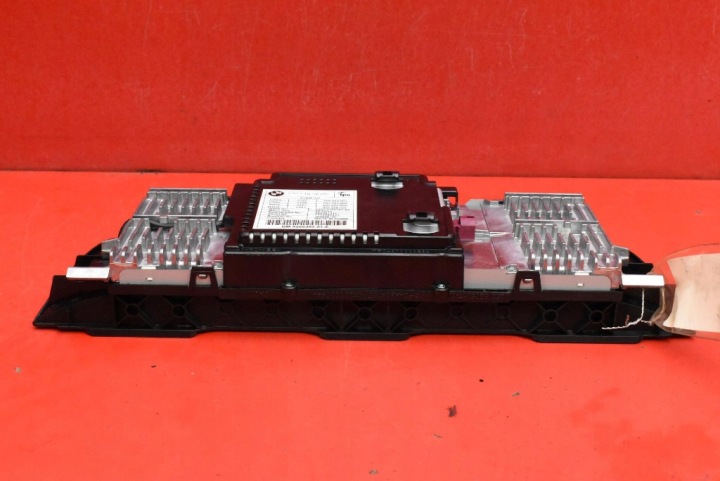 MONITEUR RADIO NAVIGATION 9266381-01 BMW F10 F11 09-13