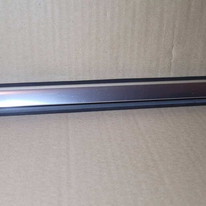 PASSAT CC 14-17R B6 COUPÉ MOULURE RACLOIR PORTES DROIT ARRIÈRE 3C8839476F 3Q7
