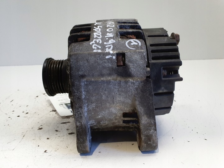 OPEL VIVARO 1.9 DCI ALTERNADOR VALEO 8200086130 2542523F SG12B050 125A 