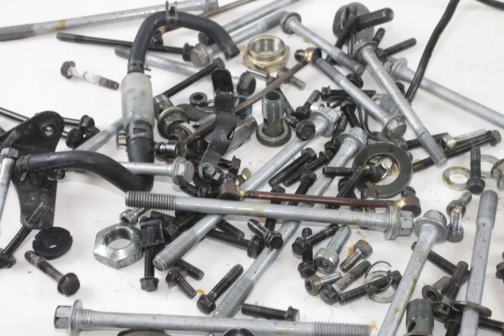KAWASAKI ZX6R NINJA 94-97 BOULONS KIT VIS