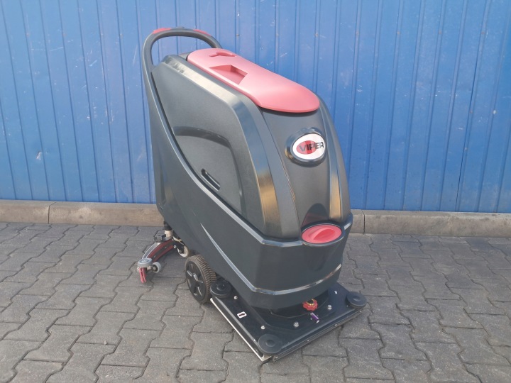 AUTOMATE SZORUJACO ZBIERAJACY SAMOJEZDNY VIPER AS 710R /NILFISK KARCHER