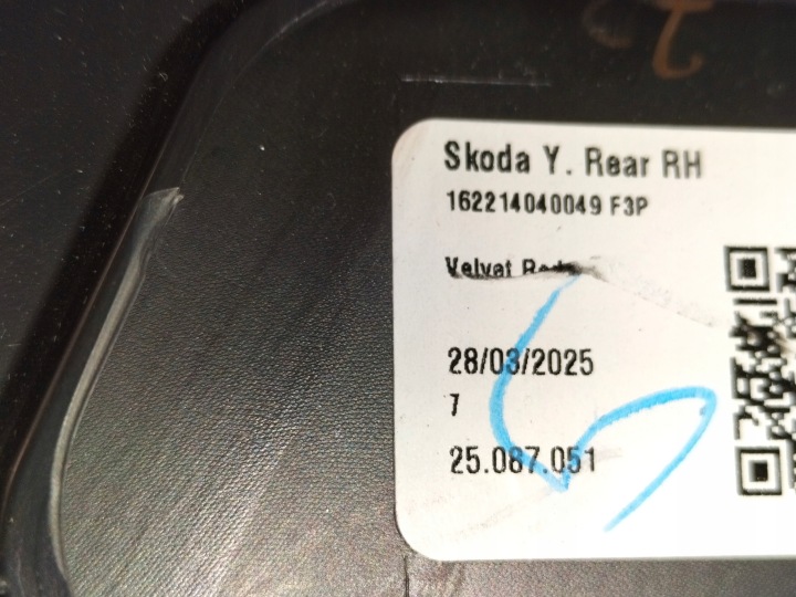 MOULURE REVÊTEMENT PORTES ARRIÈRE DROITE SKODA KAROQ LIFT 21- SPORTLINE