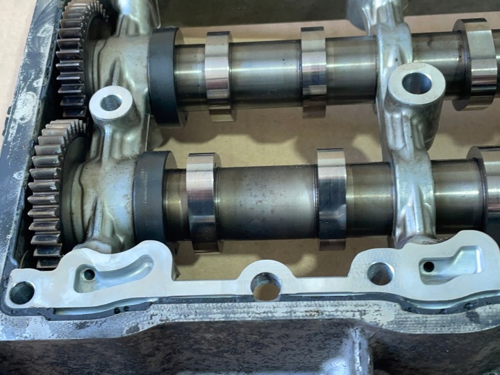 VW 1.4 TDI CUT ARBRES CHÂSSIS 04B103308A