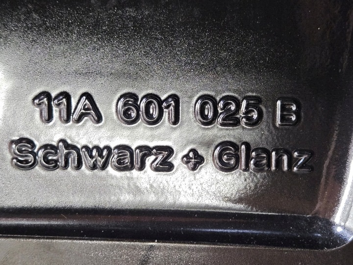 JANTE VW ID3 ID4 ID5 ID.4 ID 4 8,5X21 21 ET40 11A 11A601025B 11A601025S