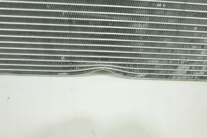 HELLA RADIATEUR CLIMATISATION OPEL ASTRA G T98