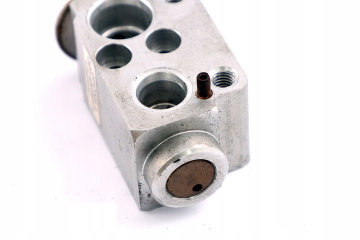 BMW E84 E87 E90 E91 SOUPAPE EXPANSIBLE CLIMATISATION 9226078