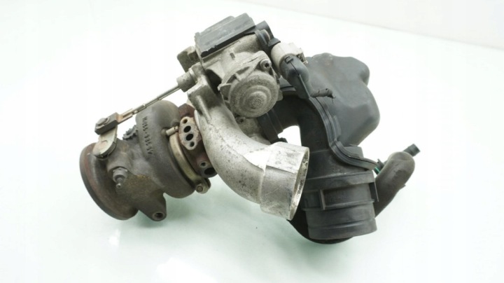 VW GOLF VII 1.4 TSI TURBOCOMPRESSEUR 04E145713N TURBINE