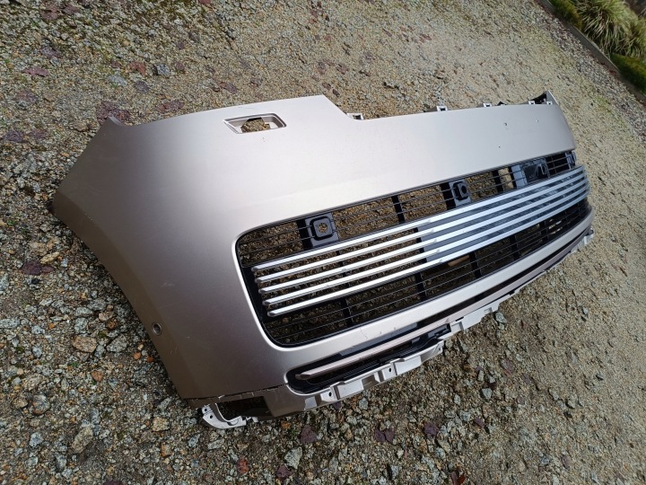 PARE-CHOCS AVANT RANGE ROVER VOGUE V 5 SV L460