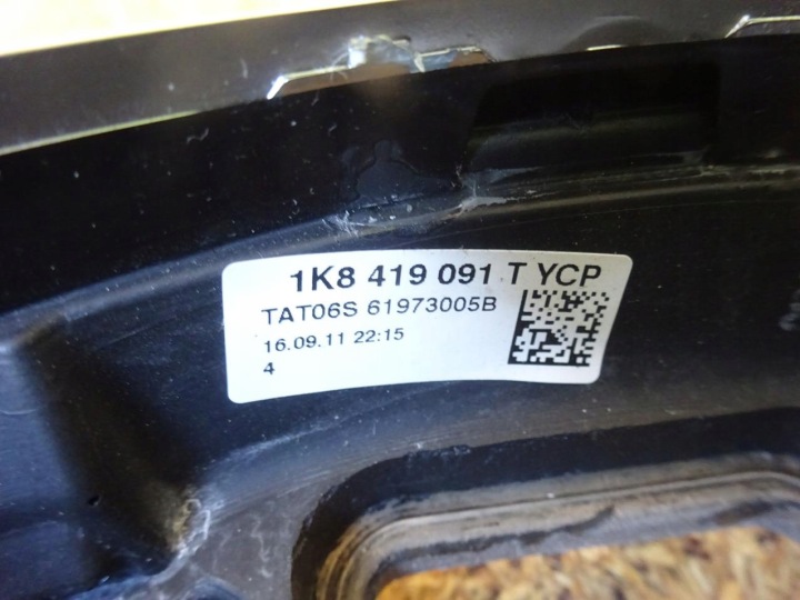 VW SCIROCCO III GOLF VI GTI VOLANT MULTIFONCTION 1K8419091T
