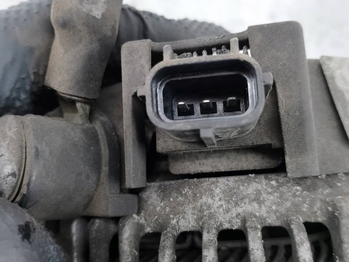 ALTERNATEUR FORD C-MAX I 0986049171 0986XA8581 BOSCH 2.0 TDCI