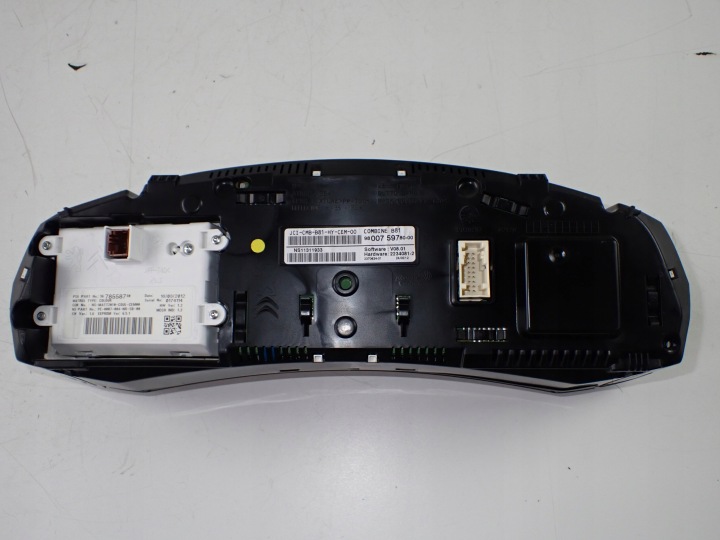 COMPTEUR TABLEAU DE BORD MONITEUR CITROEN DS5 HYBRID EUROPE 9800759780