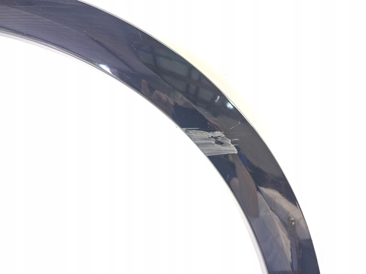 MOULURE SUR AILE GAUCHE PRZO AUDI Q6 E-TRON 2024 85H 85H853717A