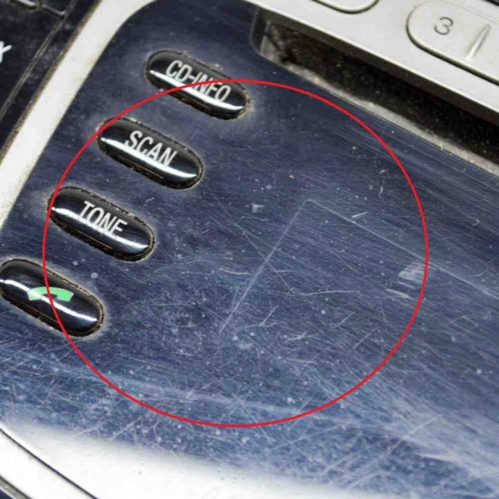 RADIO SANS NAVIGATION FORD FOCUS II CABRIO E11033938 13935294 2.0L 107KW 2007